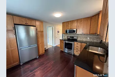 144 Edgemont Avenue, West Hartford, CT 06110 - Photo 25