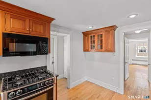 12 Cobbs Rd, West Hartford, CT 06107 - Photo 11