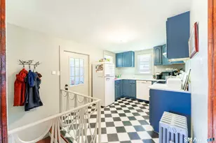 36 Briggs St, New London, CT 06320 - Photo 15