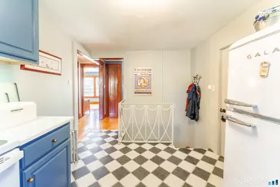 36 Briggs Street, New London, CT 06320 - Photo 17