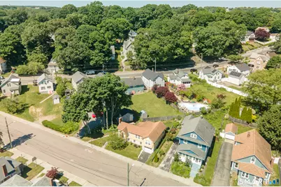 36 Briggs Street, New London, CT 06320 - Photo 7