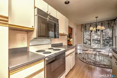 690 Forest Road #773, West Haven, CT 06516 - Photo 15