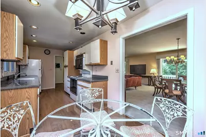 690 Forest Road #773, West Haven, CT 06516 - Photo 21