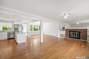 62 Springdale St, Hamden, CT 06514 - Photo 3