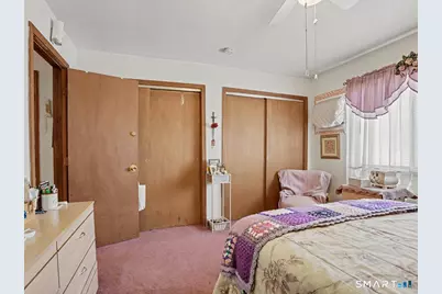 160 Granfield Avenue, Bridgeport, CT 06610 - Photo 25