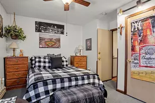 160 Granfield Ave, Bridgeport, CT 06610 - Photo 31