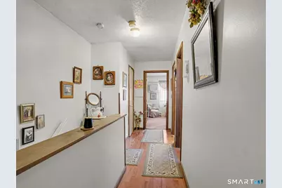 160 Granfield Avenue, Bridgeport, CT 06610 - Photo 21