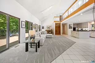 25 Surrey Dr, Cheshire, CT 06410 - Photo 5