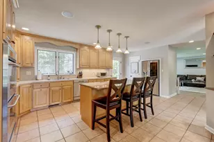 163 Windy Knoll Dr, Berlin, CT 06037 - Photo 7