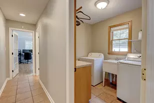 163 Windy Knoll Dr, Berlin, CT 06037 - Photo 17