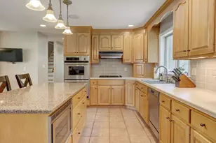 163 Windy Knoll Dr, Berlin, CT 06037 - Photo 11