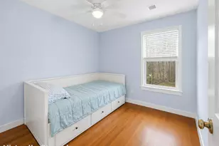 71 S Washington Ave, East Lyme, CT 06357 - Photo 9