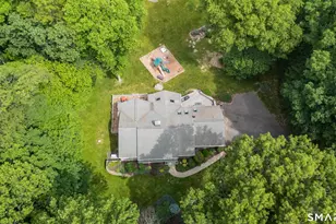 14 Sawmill Rd, Weston, CT 06883 - Photo 11
