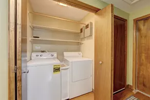 81 Kingston Dr, East Hartford, CT 06118 - Photo 21
