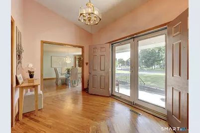 81 Kingston Drive, East Hartford, CT 06118 - Photo 15