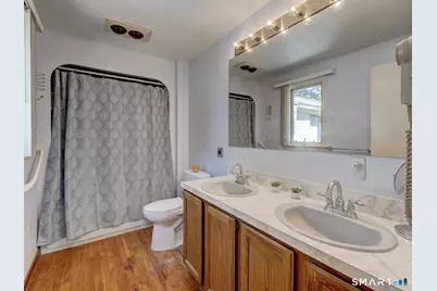 81 Kingston Drive, East Hartford, CT 06118 - Photo 17