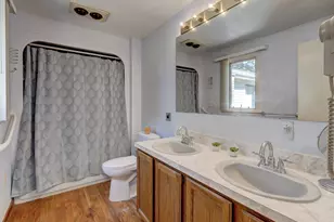 81 Kingston Dr, East Hartford, CT 06118 - Photo 17