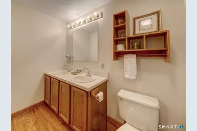81 Kingston Drive, East Hartford, CT 06118 - Photo 19