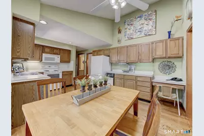 81 Kingston Drive, East Hartford, CT 06118 - Photo 7