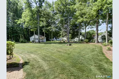 81 Kingston Drive, East Hartford, CT 06118 - Photo 25