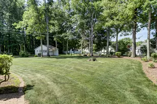 81 Kingston Dr, East Hartford, CT 06118 - Photo 25