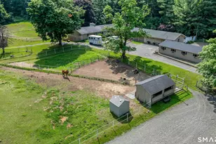 92 Minortown Rd, Woodbury, CT 06798 - Photo 1