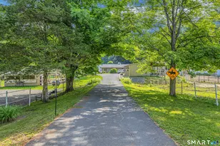 92 Minortown Rd, Woodbury, CT 06798 - Photo 25