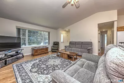 20 Down Draft Circle, West Haven, CT 06516 - Photo 13
