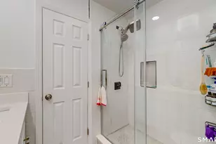 90 Bouton St, Norwalk, CT 06854 - Photo 33