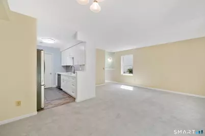 16 Maple Street #20, Vernon, CT 06066 - Photo 9