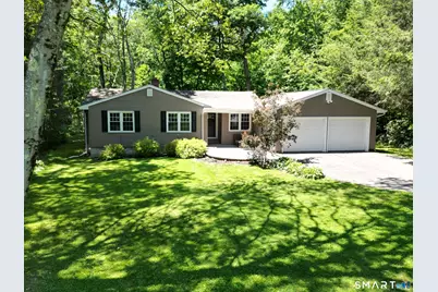 41 Hemlock Trail, Trumbull, CT 06611 - Photo 1