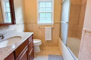 14 E Gate Rd, Danbury, CT 06811 - Photo 19