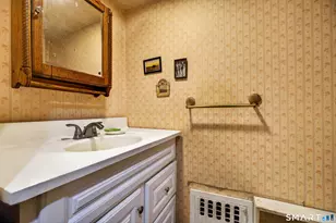 25 Lords Hwy E, Weston, CT 06883 - Photo 23