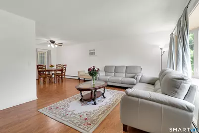4 Cherry Heights Terrace, Newtown, CT 06482 - Photo 3