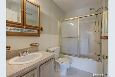 24 Nutmeg Court #24, West Hartford, CT 06110 - Photo 23