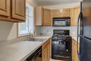 24 Nutmeg Ct, West Hartford, CT 06110 - Photo 15