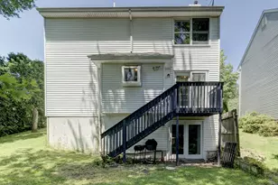 24 Nutmeg Ct, West Hartford, CT 06110 - Photo 7