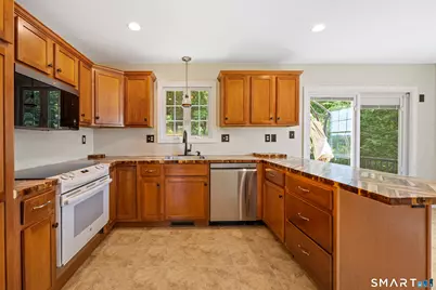 30 Tower Road, Bristol, CT 06010 - Photo 5