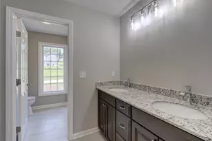 5 Starview Wy, East Hampton, CT 06424 - Photo 29