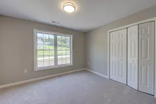 5 Starview Wy, East Hampton, CT 06424 - Photo 27