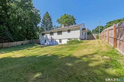 3 Brent Road, Manchester, CT 06042 - Photo 5