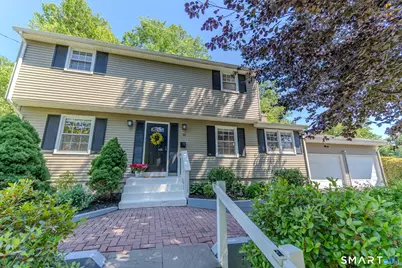 32 Stillwood Road, Wallingford, CT 06492 - Photo 1