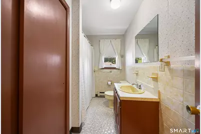 39 Munson Avenue, Waterbury, CT 06705 - Photo 7
