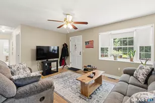 116 Evening Star Dr, Naugatuck, CT 06770 - Photo 3