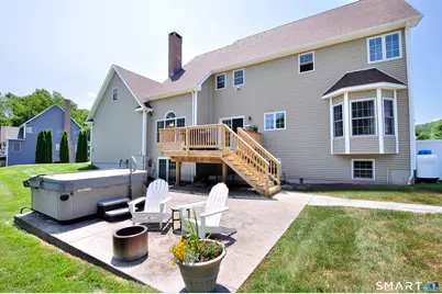9 Appletree Lane, Granby, CT 06060 - Photo 5