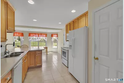 66 Highland Avenue, East Windsor, CT 06016 - Photo 17