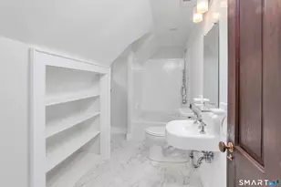 32 Wood Rd, Branford, CT 06405 - Photo 27