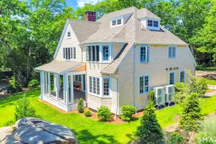 32 Wood Rd, Branford, CT 06405 - Photo 7