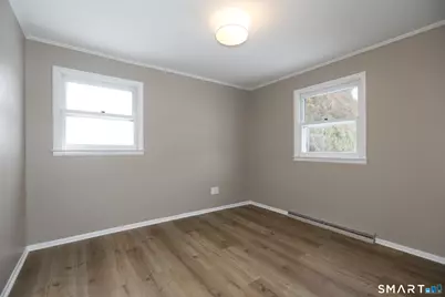 202 Reed Avenue, Windsor Locks, CT 06096 - Photo 9