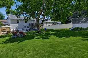 22 Heather Ln, Norwalk, CT 06851 - Photo 31